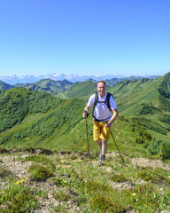 Wanderer in hochalpiner Natur