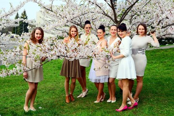 Fototapeta premium Girls have a spring celebration in Vilnius city