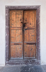 Fototapeta na wymiar old doors