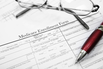 Medicare enrollment form - obrazy, fototapety, plakaty