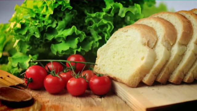 FAST FOOD PANE POMODORI INSALATA