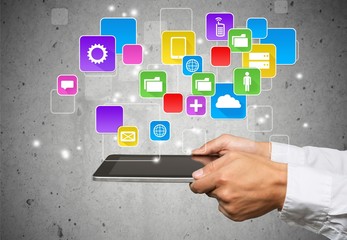 Ebook, user, tablet.
