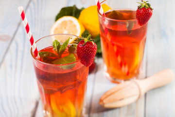 Strawberry lemonade