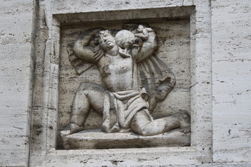 Fototapeta na wymiar italy, milan, white marble sculpture