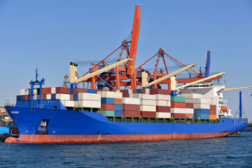 Container ship