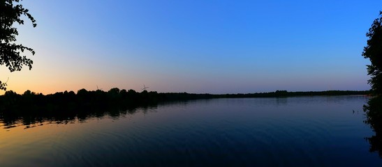 Abend am Bremer Unisee