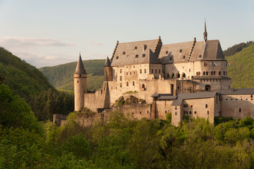 Fototapeta na wymiar Famous medieval fortified Vianden castle in Luxembourg