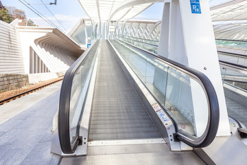 escalator