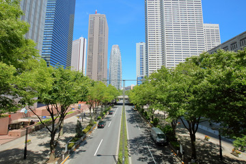 高層ビル・青空