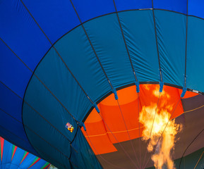 Obraz premium air being heated for hot air balloon launch 