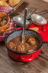 Meatballs in the sauce.