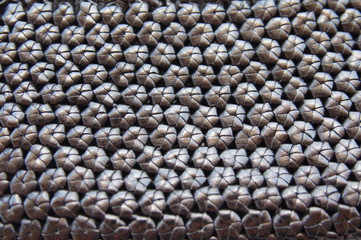 cuir tressé en fleurs