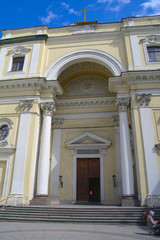 Fototapeta na wymiar Римско-католический собор Св. Екатерины