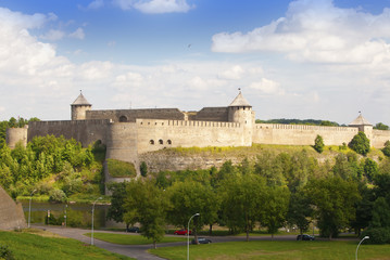 Fototapeta na wymiar Ivangorod fortress at the border of Russia and Estonia