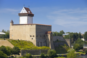 Fototapeta na wymiar Estonia. Narva. Ancient fortress on border with Russia..