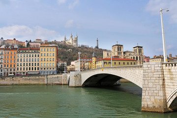 Lyon - Pont Bonaparte, Saint-Jean et Fourvière