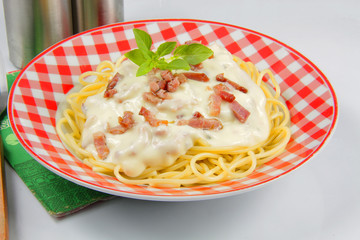 spaghetti carbonara 15072015