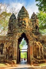 Wandcirkels tuinposter Gateway to ancient Angkor Thom in Siem Reap, Cambodia © efired