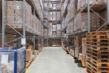 Warehouse storage