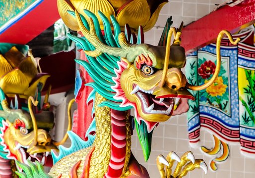 Chinese Dragon head on pillar, Close up image