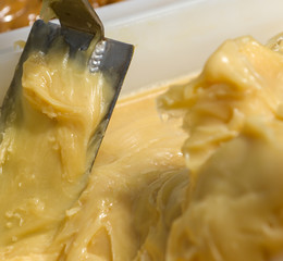the natural honey with propolis