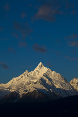 梅里雪山