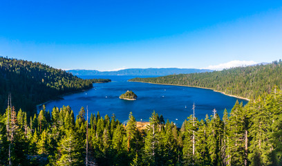 Fototapeta na wymiar Amazing view of Emerald Bay, Lake Tahoe, California.