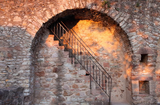 Burg Windeck - Burgmauer mit Treppe