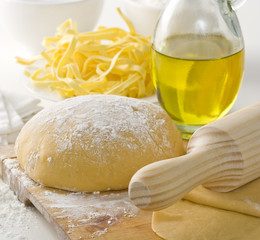 Preparing dough for fresh Italian pasta