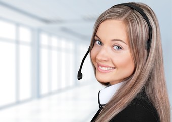 Call, support, center.