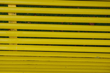Fototapeta premium Le banc jaune
