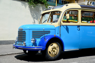 Obraz premium Oldtimer Autobus