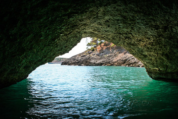 Costa rocciosa italiana