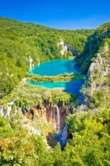 Foto op Plexiglas Beautiful falling lakes of Plitvice national park © xbrchx