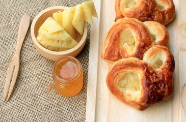 Pineapple Bread