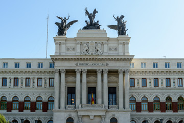 Fototapeta na wymiar Madrid, palazzi storici