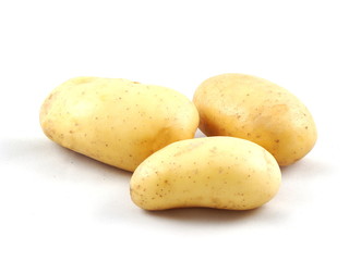 3 Kartoffeln - weisser Hintergrund 