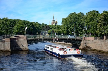 Obraz premium View of The First Engineer bridge,The Church of the Savior on Blood and the waterbus
