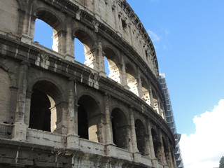 Fototapeta premium Colosseum and blue sky, Rome