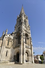 Fototapeta na wymiar L'église Saint-Martial d'Angoulême 