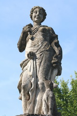 Fototapeta na wymiar Statue in Cordovado Castle