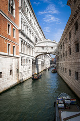 Fototapeta na wymiar The bridge of Sighs through the Palace canal. Venice. Italy. 