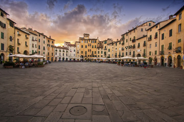 Lucca,toscana - obrazy, fototapety, plakaty
