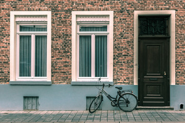 Fototapeta na wymiar Scenic city view of Bruges street with bike
