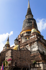 Fototapeta premium アユタヤのワット・チョイ・モンコン