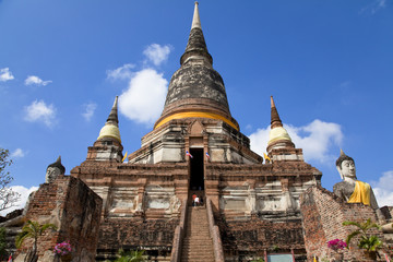 Naklejka premium アユタヤのワット・チョイ・モンコン