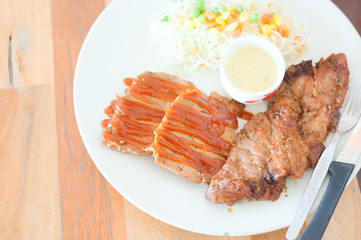  steak in white disk soft light
