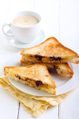 Banana and chocolate grilled sandwiches
