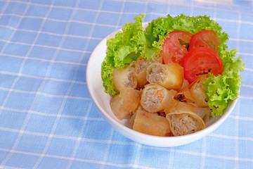 Thai Spring Roll and fresh salad