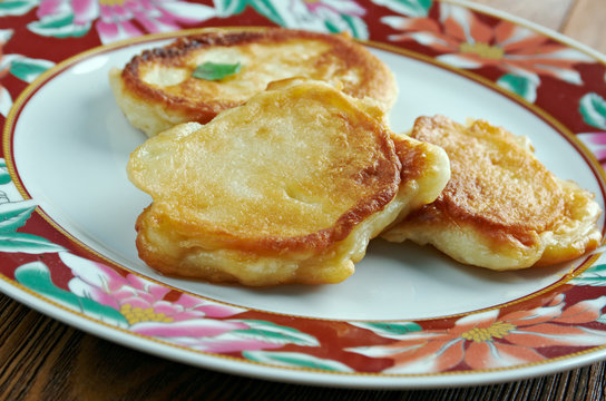 crumpets with cheese